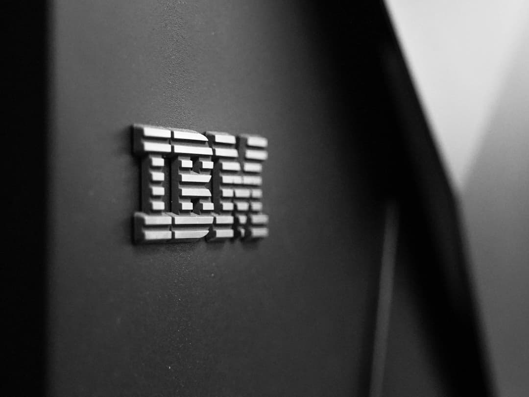 إطلاق IBM Bob: منصة الذكاء الاصطناعي لإدارة دورة حياة تطوير البرمجيات