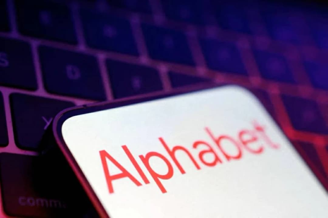 Tech Giants Accelerate Borrowing for AI Infrastructure Financing