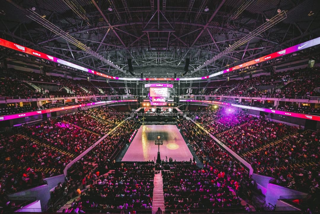 NBA تعلن عن نظام آلي لتحديد قرارات التحكيم