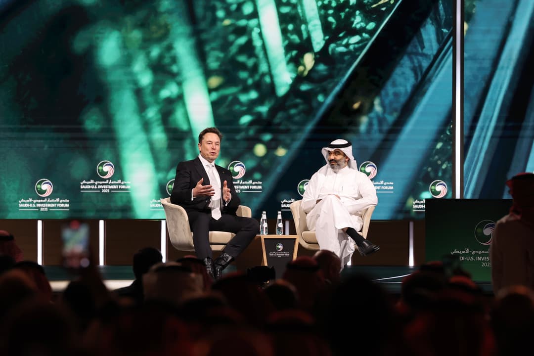 Elon Musk in Riyadh: Robotics and AI Drive Saudi-US Strategic Partnership | Ministry of Communications and Information Technology