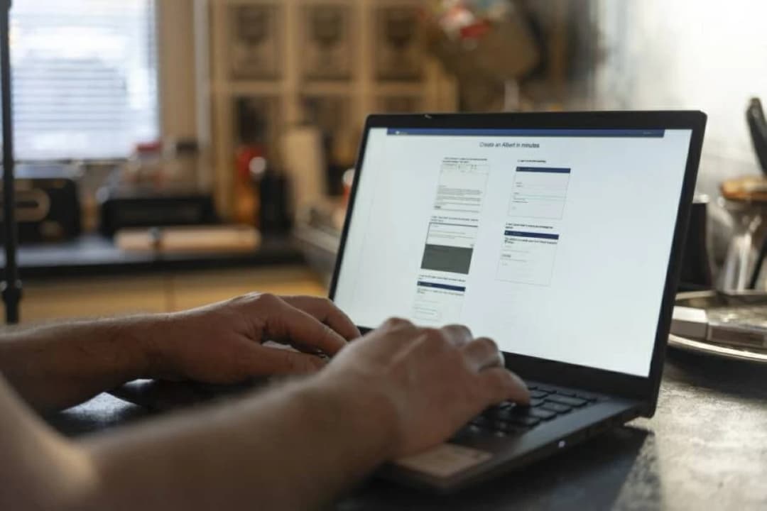 أنثروبيك تحذر من مخاطر الذكاء الاصطناعي ذاتي التطوير