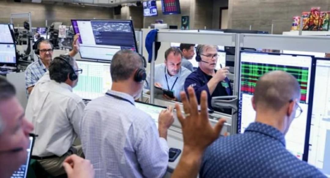 AI Reshapes Global Stock and Bond Markets